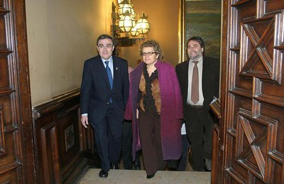 L'alcalde Àngel Ros, la consellera Marina Geli i el delegat de Sanitat Sebastià Barranco.