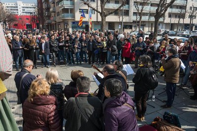 Els Cantaires de Ponent han acompanyat l'acte amb la música i els cors.