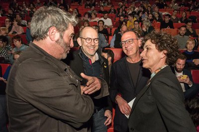 L'actor Sergi López, present a Animac 2020, conversant amb l'alcalde M. Pueyo i el tinent d'alcalde J.Rutllant, en l'acte inaugural a la Llotja.