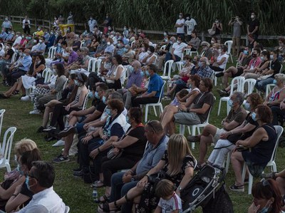 Un homenatge molt emotiu pels familiars que han assistit a l'acte.