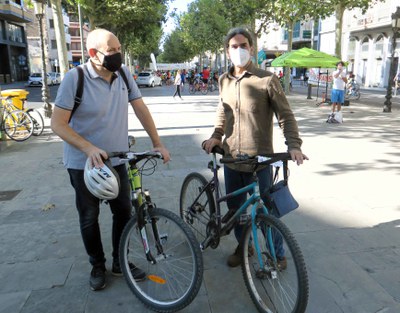 El tinent d'alcalde Talamonte i el regidor Rutllant han participat en la pedalada.