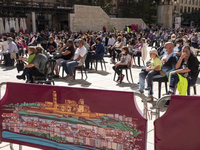 L'aforament de la plaça Sant Joan també s'ha omplert durant el Seguici.