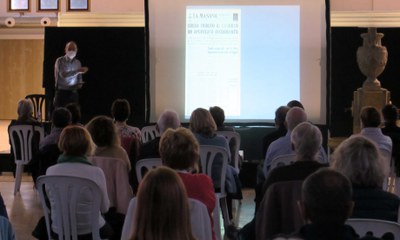 L'historiador Josep Gelonch ha conduït el públic assistent per un itinerari virtual.