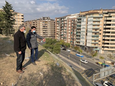 En aquest sector també s'ha actuat amb la col·locació d'ancoratges i una malla per prevenir despreniments.