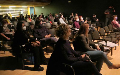 Durant la presentació hi ha hagut un debat entre els/les participants en el projecte.