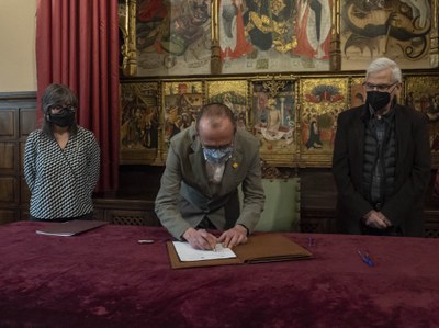 La Paeria i Amical Mauthausen renoven el conveni per recuperar i difondre la memòria històrica sobre les persones deportades.