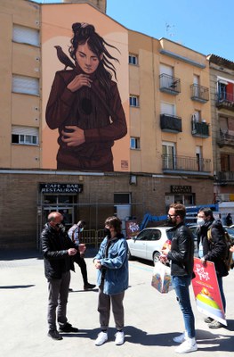 Lidia Cao ha plasmat la seva obra al carrer Boters.