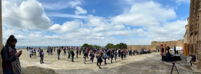 Panoràmica de l'esplanada de la Porta dels Apòstols on s'ha fet la concentració.