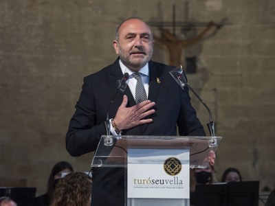 Rafael Ferrero és el president d'honor de la Societat de Festers d'Ontinyent.