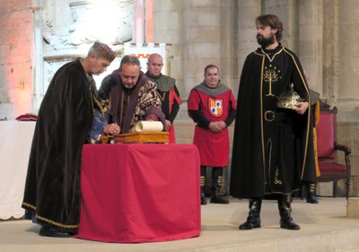 Signatura dels capítols matrimonials en presència del rei Ramir.