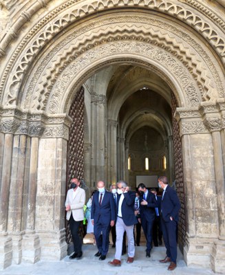 Juan Carlos Campo ha fet un recorregut pel claustre i l'interior del temple.