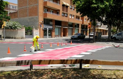 L’Ajuntament de Lleida està treballant al barri de la Bordeta per donar continuïtat al carril bici entre les avingudes de Miquel Batllori i d’Artesa,….