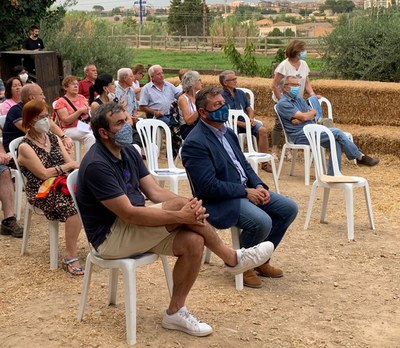 Els dos darrers regidors de l'Horta, David Melé i Joan Ramon Castro, han assistit a la projecció.