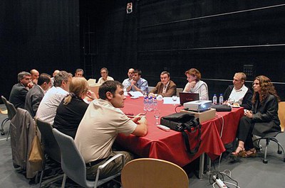 La reunió s'ha celebrat a la sala 2 del Teatre de l'Escorxador..