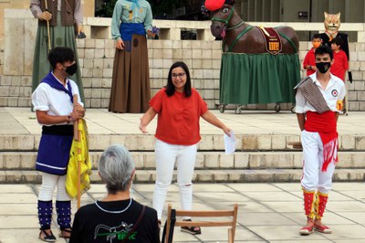 L'alcaldessa accidental, Jordina Freixanet, ha estat acompanyada per Adrià Ortiz i Xavier Ramon Molins.