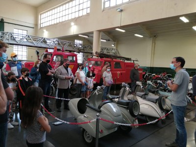 La visita guiada a l'exposició sobre els 75 anys de Vespa, una de les propostes culturals de les Festes de la Tardor.