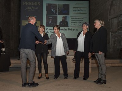 Les quatre primeres agents de la Guàrdia Urbana van obrir via en un cos on no hi havia dones.