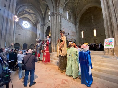 Bateig de gegants aprofitant la I Trobada gegantera al Turó de la Seu Vella.