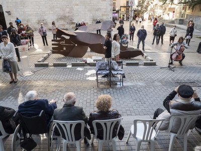 L'acte ha inclòs una representació escènica i musical amb la participació de l'Aula Municipal de Teatre i del Conservatori..