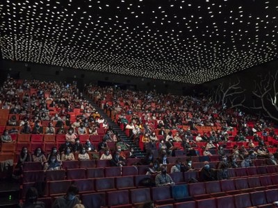 La sala principal de la Llotja ha acollit aquest migdia la presentació del congrés.