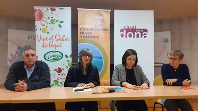 La tinent d’alcalde Sandra Castro ha destacat la importància de la Jornada Comunicació, Dona i Esport per donar visibilitat a dones referents esporti….