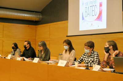 La regidora Sandra Castro ha presidit la presentació de l'obra “Escola i diversitat cultural a Catalunya. Evolució, situació i reptes de futur”, guan….