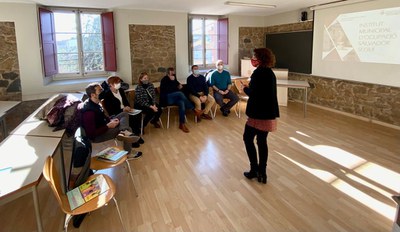 Els alcaldes i representants de diferents municipis del Baix Segre han conegut de primera mà els programes que impulsa l'Imo..