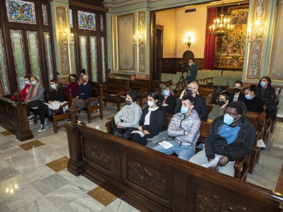 Una panoràmica del públic, al Saló de Sessions, en la commemoració del Dia de la Ciutat Educadora..