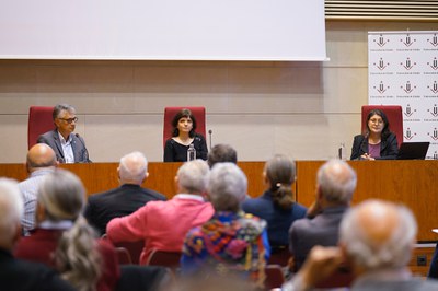 Carme López ha moderat el diàleg “De la genètica a la taula”, amb Romi Pena i Roger Galofré, especialistes del sector.