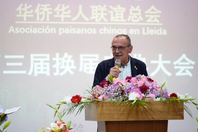L’alcalde Pueyo ha destacat els vincles entre Lleida i la comunitat xinesa local en l'acte per rellevar el president de l'Associació de Paisanos Chin….