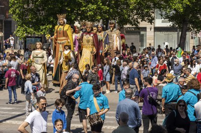 Gegants de diferents col·lectius de Lleida han participat en la Trobada Gegantera que, per 37è any, forma part de les propostes de la Festa Major de ….