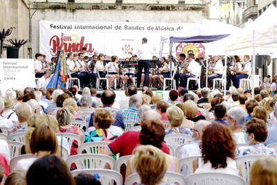 La Unión Musical de Planes, d'Alacant, ha participat també en el concert d'avui a plaça Paeria.