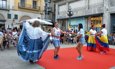 Balls tradicionals de Colòmbia, aquesta tarda, a la plaça de Sant Francesc, en el marc del Cinemón.
