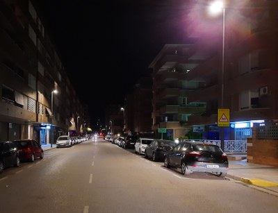 El carrer Segrià també ha entrat en la primera fase de la intervenció sobre la modernització de l'enllumenat públic.