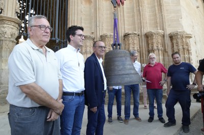 La campana romandrà exposada un temps dins la Seu Vella de Lleida abans de ser col·locada, de nou, al campanar.