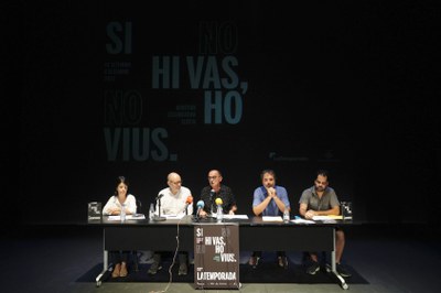 El paer en cap, Miquel Pueyo, acompanyat del regidor de Ciutat, Cultura i Transició Ecològica, Jaume Rutllant, ha presentat l’ampli ventall de propos….