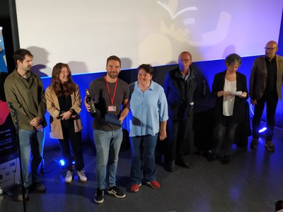 El director de Mi Vacío y yo es també el muntador de Francesca i l'amor. Ha rebut el premi al millor documental de mans d'Estefania Rufach..