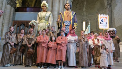 Una delegació de les comparses mores de la Feta de Moros i Cristians ha ret homenatge a Zobeida.