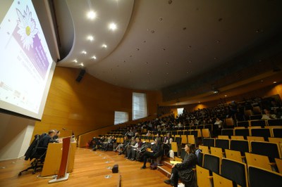 Vista general de l'auditori del Campus de Cultura i Cooperació Transfronterera..