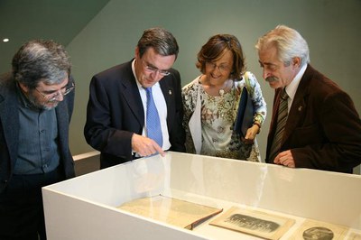 El vestíbul de l'Auditori va exhibir un vídeo del bombardeig i material original del centre..