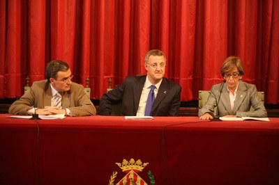 La presentació dels actes del 25è aniversari del Departament de Serveis Socials de Lleida ha tingut lloc al saló del Retaule.