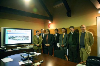 La presentació del projecte del nou aparcament de l'Arnau s'ha realitzat a la Paeria..