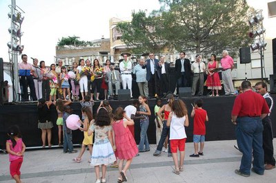 El paer en cap va participar al pregó d'inici de festa major.