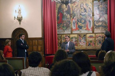 Ros els ha emplaçat a celebrar el congrés del 2009 al futur Palau de Congressos.