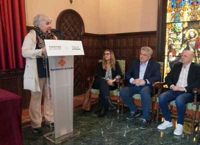 La tinenta d'alcalde Carme Valls ha assenyalat que “la signatura dels convenis vol ser un nou model de governança, per posar en valor el desenvolupam….