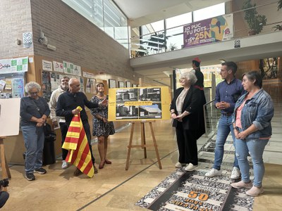 El 12 d’octubre del 1999 l’alcalde Antoni Siurana inaugurava el Centre Cívic de Balàfia en una zona on el barri estava creixent.