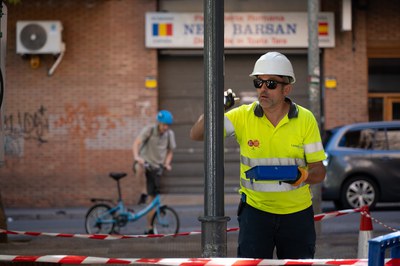 El Barri a Barri també posa èmfasi en el manteniment i la neteja de diferents elements del mobiliari urbà.