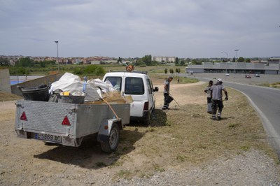 La campanya de neteja i manteniment Barri a Barri està treballant aquest dimarts i dimecres al Secà..