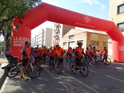 La primera edició de la Pedalada Popular del Club Ciclista Terraferma ha aplegat més de 250 participants.