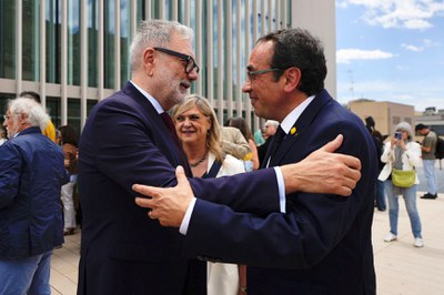 L'alcalde Fèlix Larrosa i el president del Parlament, Jordi Rull, en la inauguració del nou MORERA..